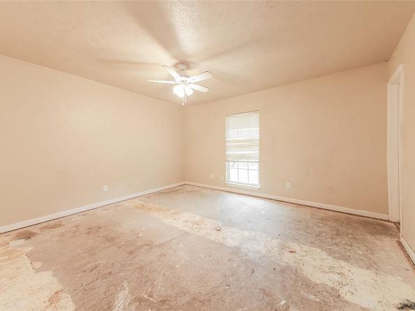 3817  Longmeadow Way , Fort Worth Texas 76133