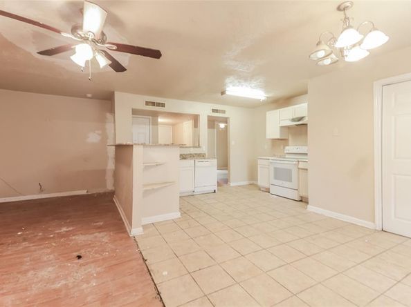 3817  Longmeadow Way , Fort Worth Texas 76133