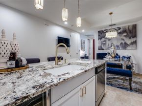 1505  Elm Street  501, Dallas Texas 75201