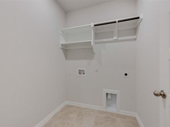 541  Marcus Lane , Crowley Texas 76036