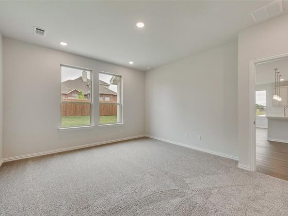 541  Marcus Lane , Crowley Texas 76036