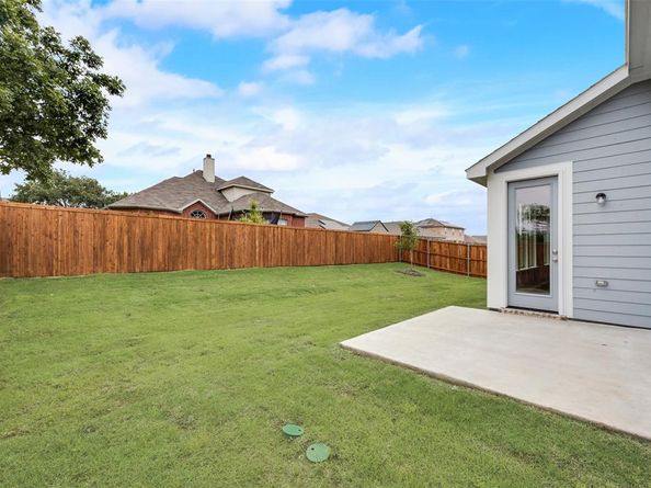 541  Marcus Lane , Crowley Texas 76036
