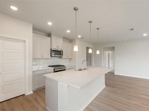 541  Marcus Lane , Crowley Texas 76036