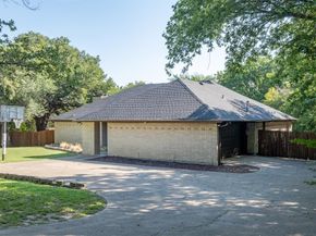 224  Pack Saddle Trail , Fort Worth Texas 76108