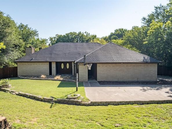 224  Pack Saddle Trail , Fort Worth Texas 76108