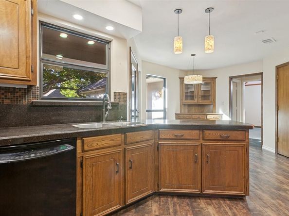 2306  Blackberry Drive , Richardson Texas 75082