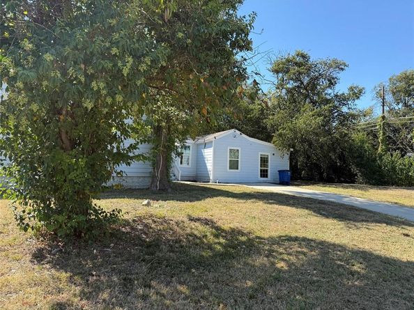 2781  Locust Avenue , Dallas Texas 75216