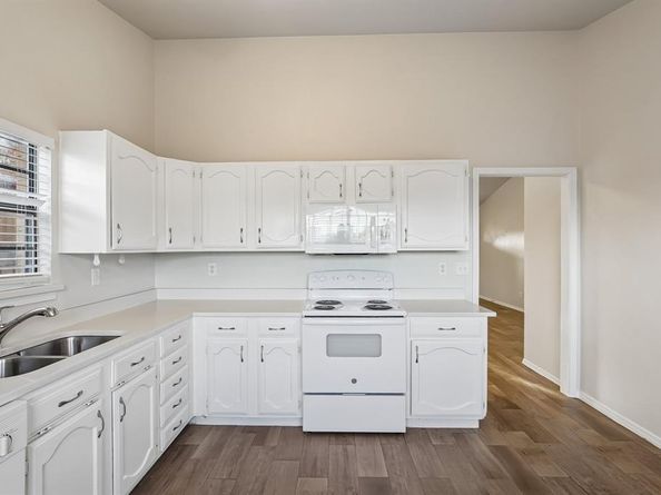 7000  Curry Drive , The Colony Texas 75056