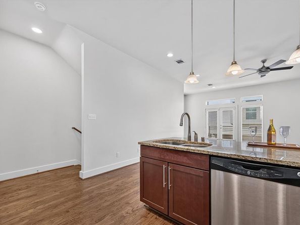 5618  Lindell Avenue  9, Dallas Texas 75206