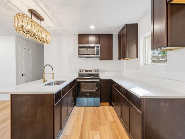 7220  Tillman Street , Dallas Texas 75217