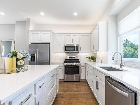 4914  Live Oak Street  10, Dallas Texas 75206