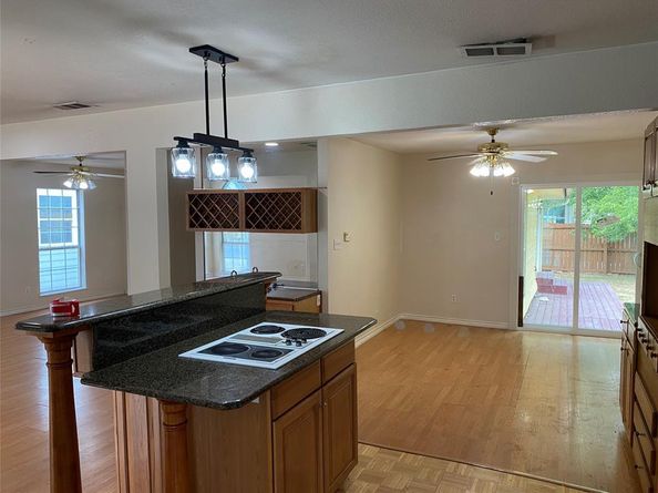 406 S Jefferson Street S, Irving Texas 75060