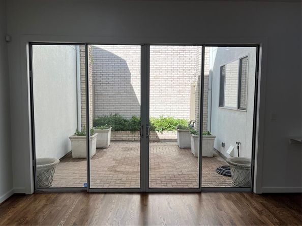 4304  Gilbert Avenue , Dallas Texas 75219