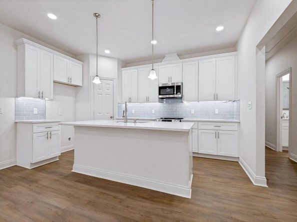 4224  Colonial Avenue , Dallas Texas 75215
