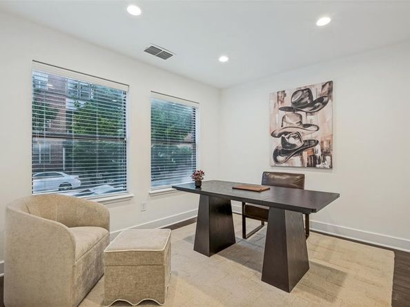2420  Hugo Street  3, Dallas Texas 75204