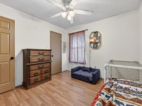 724  Oak Park Drive , Azle Texas 76020