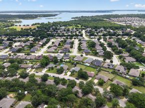 724  Oak Park Drive , Azle Texas 76020