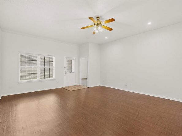 2319  Great Light Drive , Dallas Texas 75228