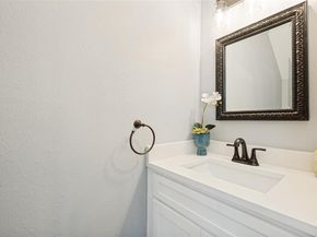 5757  Martel Avenue  B01, Dallas Texas 75206