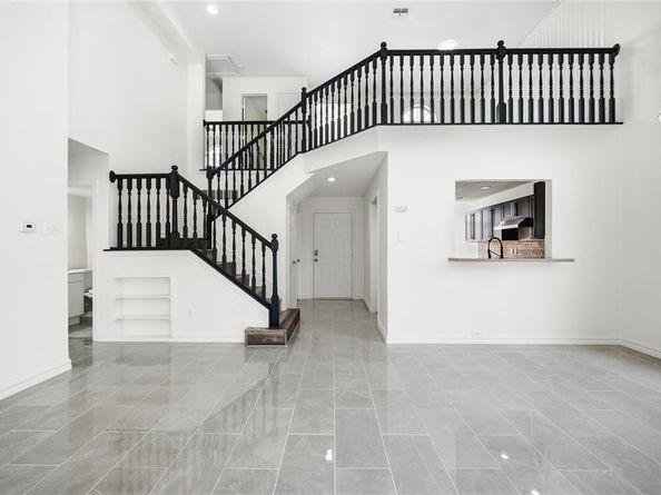 3219  Renaissance Drive , Dallas Texas 75287