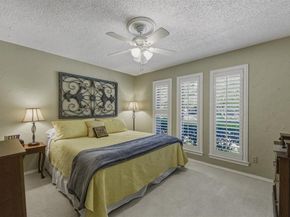 6306  Oakleaf Road , Dallas Texas 75248