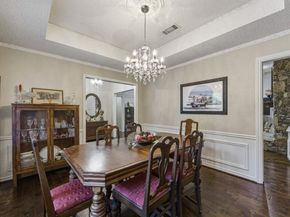 6306  Oakleaf Road , Dallas Texas 75248