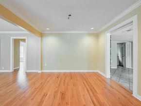 2819  Maple Springs Boulevard , Dallas Texas 75235