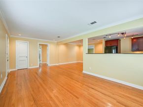 2819  Maple Springs Boulevard , Dallas Texas 75235