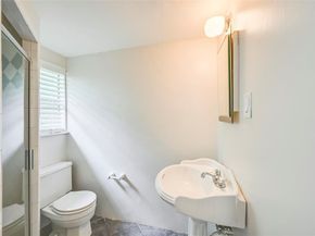 2819  Maple Springs Boulevard , Dallas Texas 75235