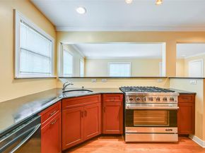 2819  Maple Springs Boulevard , Dallas Texas 75235