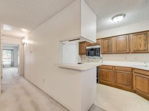 2014  Willoughby Lane  4612, Arlington Texas 76011