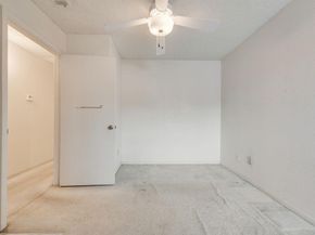 2014  Willoughby Lane  4612, Arlington Texas 76011