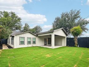3337  Whirlaway Road , Dallas Texas 75229
