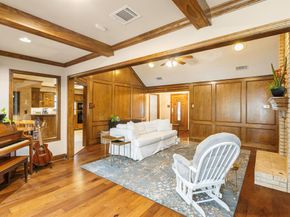 1222  Stonewall Street , Garland Texas 75043