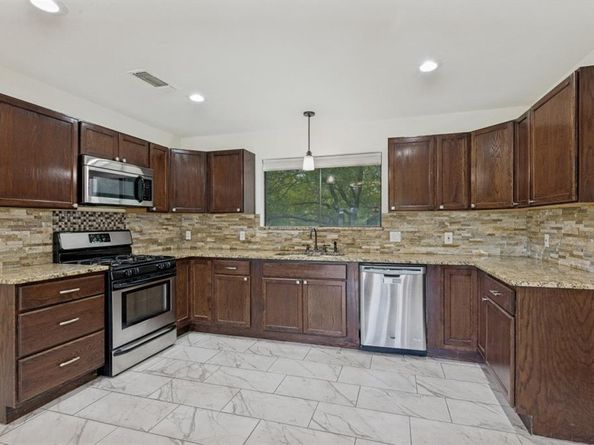 7412  Lochwood Court , Fort Worth Texas 76179