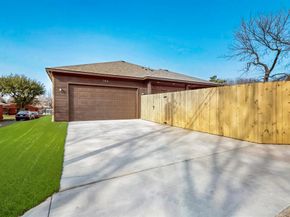 706  Poinsettia  , Lancaster Texas 75146