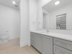 5270  Town And Country Boulevard  124, Frisco Texas 75034