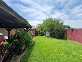 110 E Schreiber Street , Garland Texas 75040