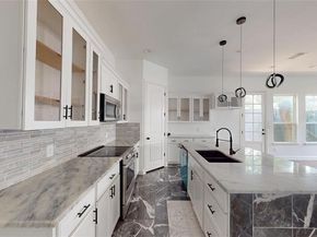 1301  Compton Street , Dallas Texas 75203