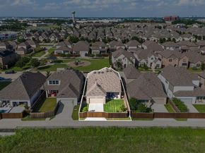 12767  Royal Oaks Lane , Farmers Branch Texas 75234