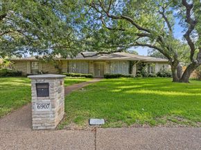 6907  Hillwood Lane , Dallas Texas 75248