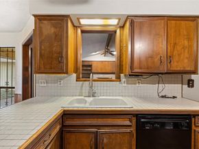 6907  Hillwood Lane , Dallas Texas 75248
