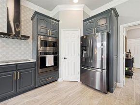 818  Riviera Drive , Mansfield Texas 76063