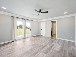 818  Riviera Drive , Mansfield Texas 76063