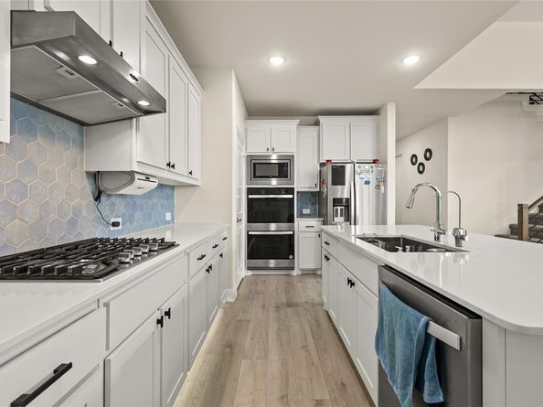 521  Wickerdale Way , Little Elm Texas 75068