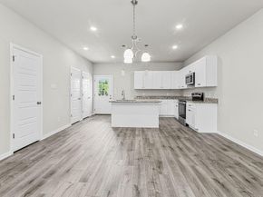 3125 N Lumber Street , Fort Worth Texas 76112