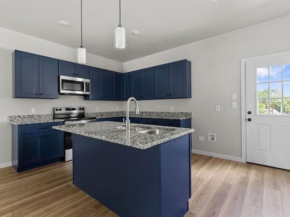 3125 N Lumber Street , Fort Worth Texas 76112