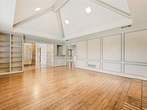 10931  Marsh Lane , Dallas Texas 75229