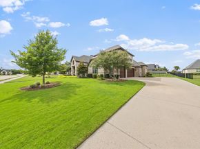 317  Knights Trail , Heath Texas 75032