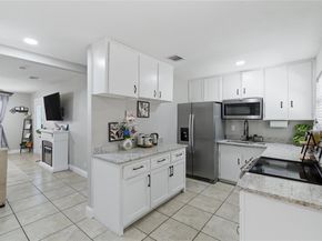 2332  Felder Lane , Fort Worth Texas 76112